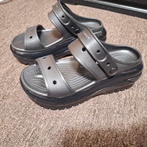 Crocs size 8 womens no tags